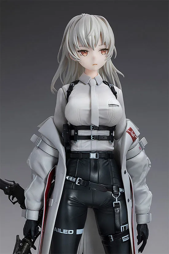 a-z: pvc statue 1/7 f01 25 cm  statues  anime  statue