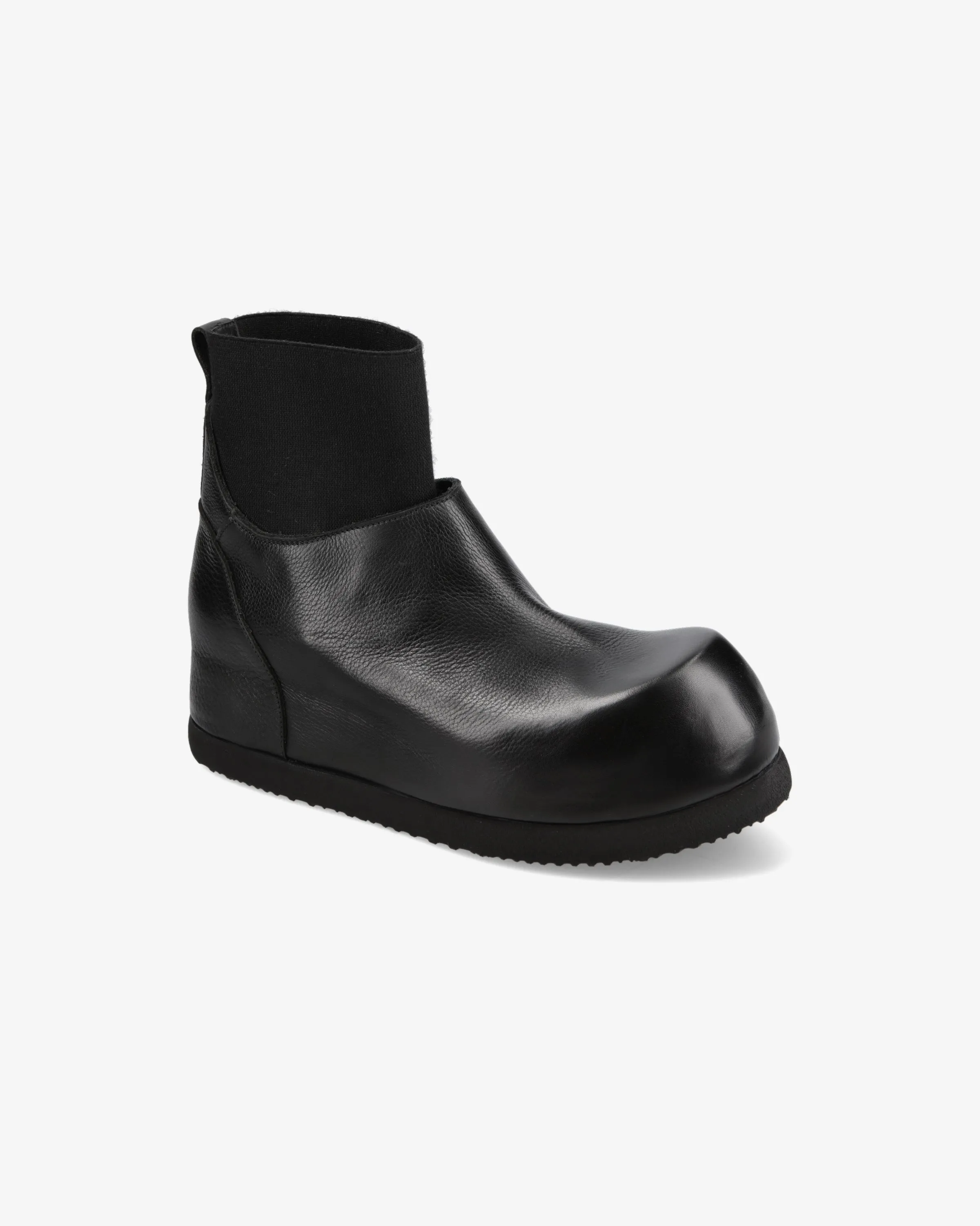 Ankle boots in black calfskin and nodik wool