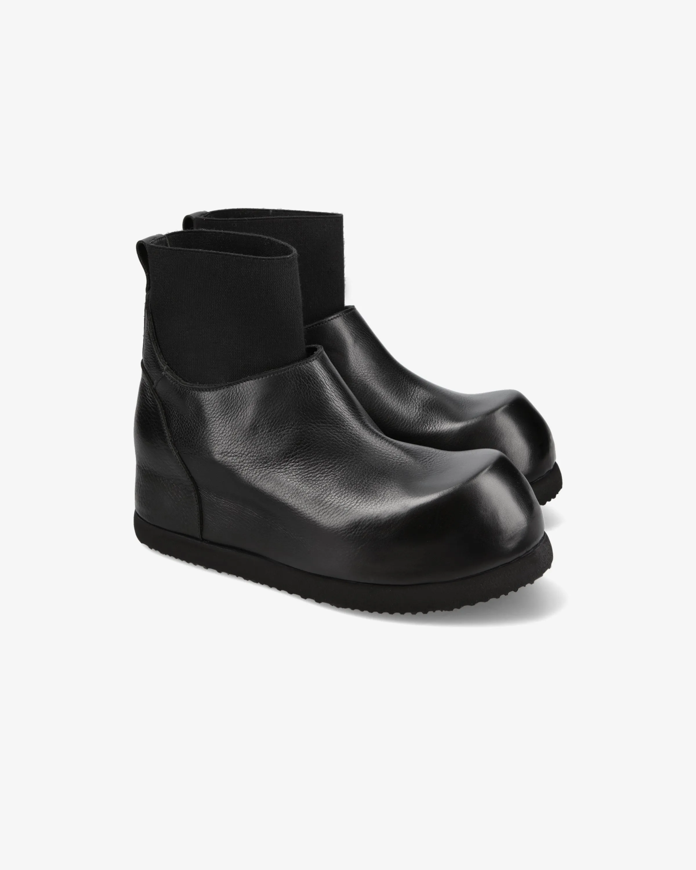 Ankle boots in black calfskin and nodik wool