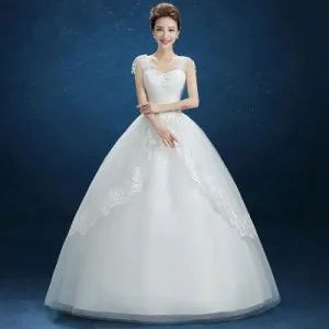 Elegant Summer Wedding Dress with Korean Minimalist Design - One-Shoulder Silhouette for a Flattering Bride Look