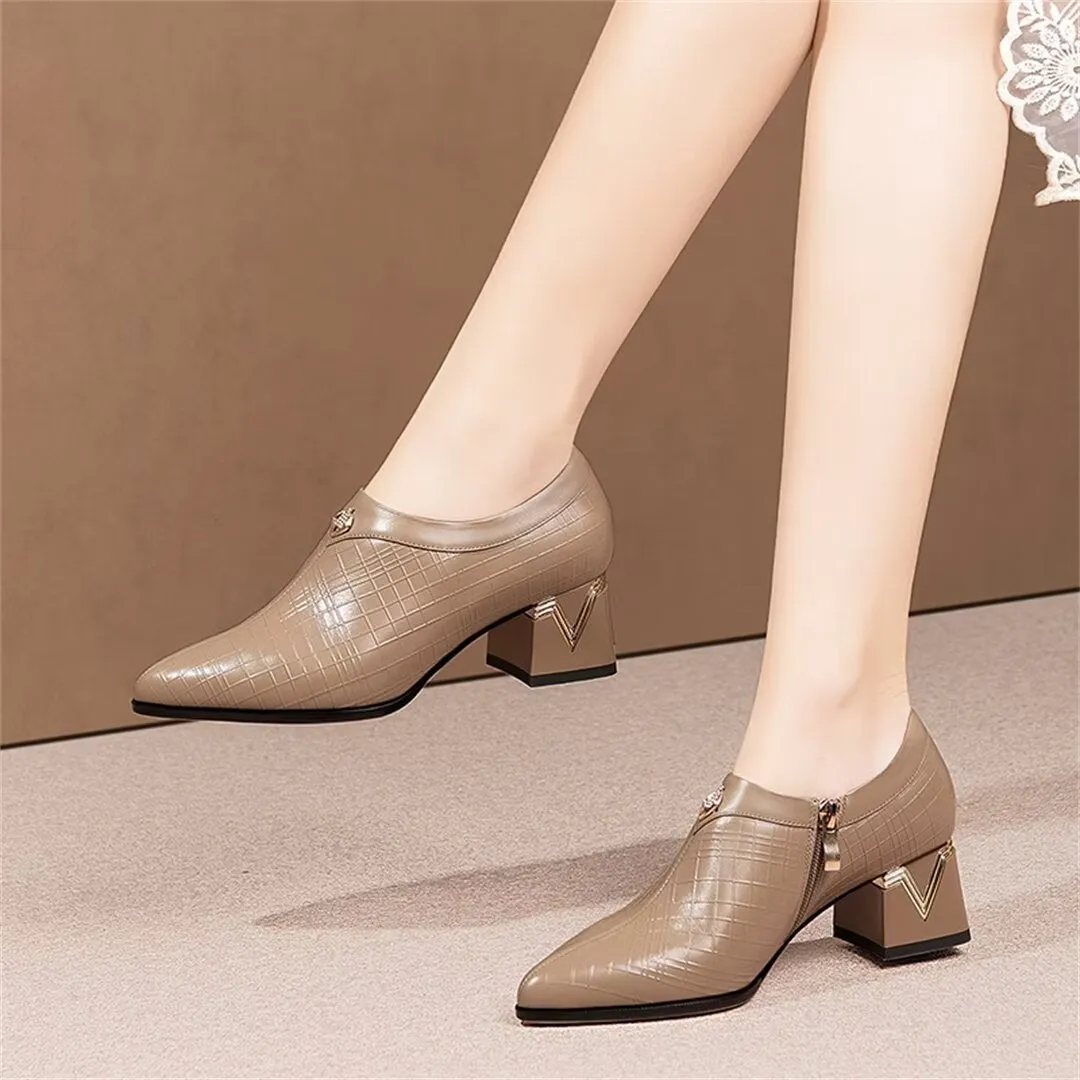 Exquisite Pointed Elegance Pumps