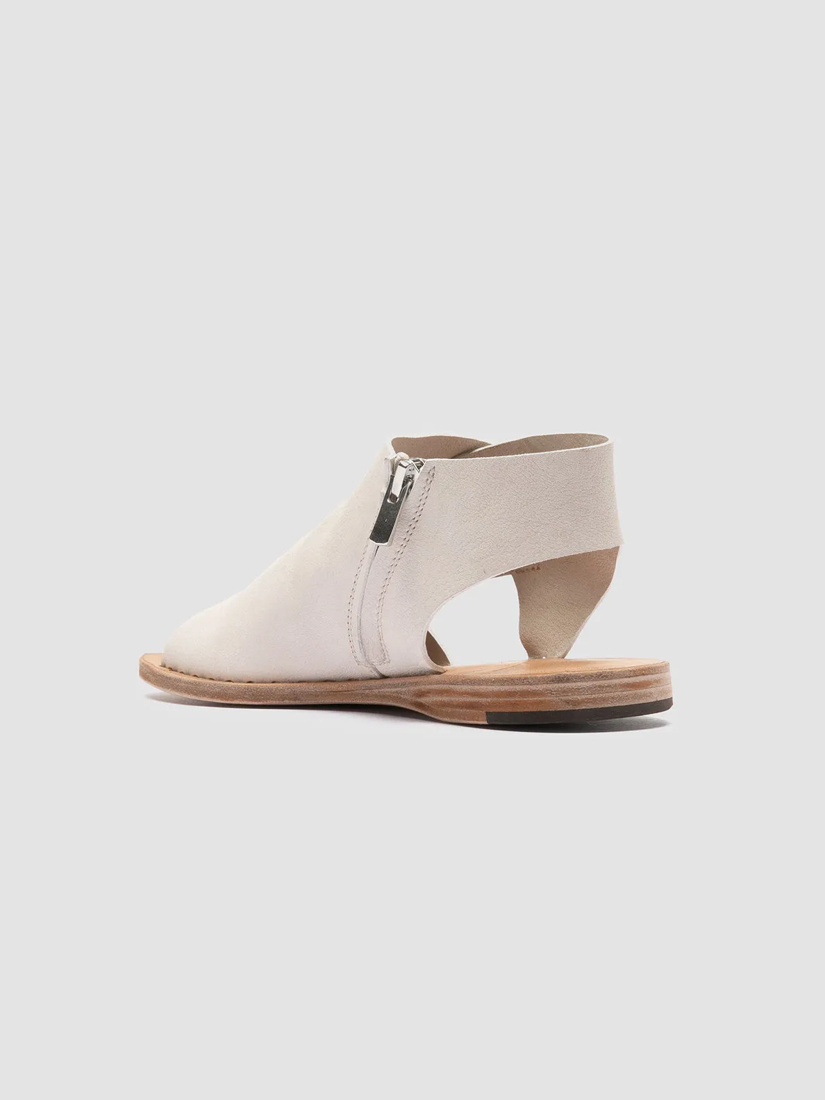 ITACA 033 - White Leather Sandals