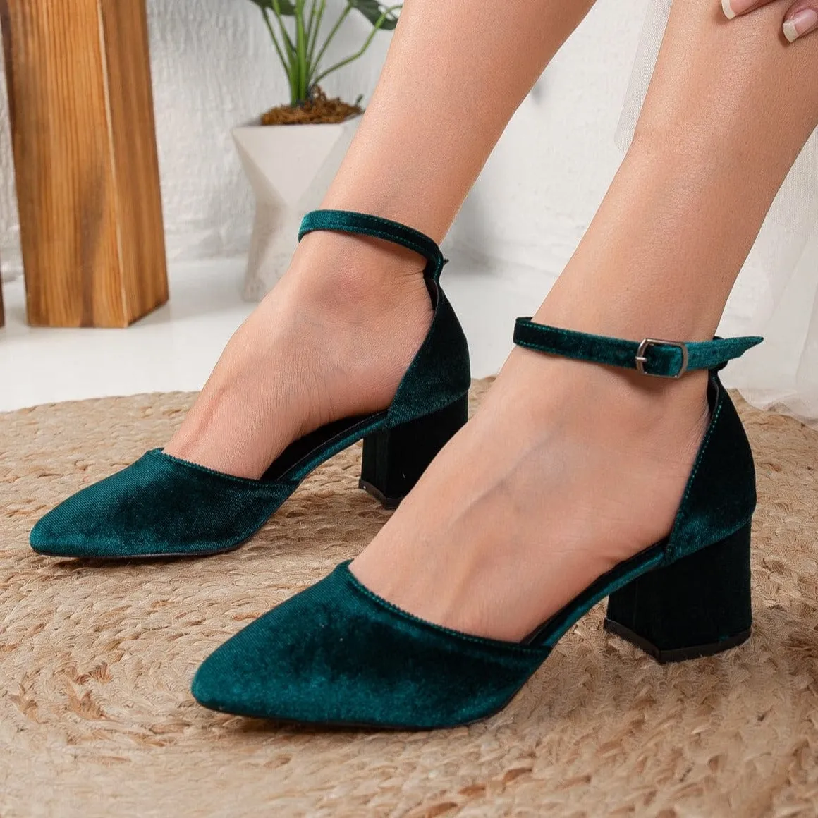 Miranda Vegan Velvet & Pearl Block Heel Sandals | Emerald Green