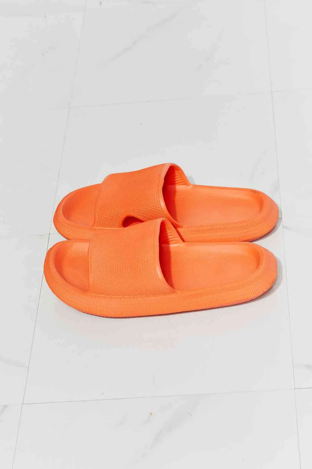 MMShoes Arms Around Me Open Toe Slide in Orange