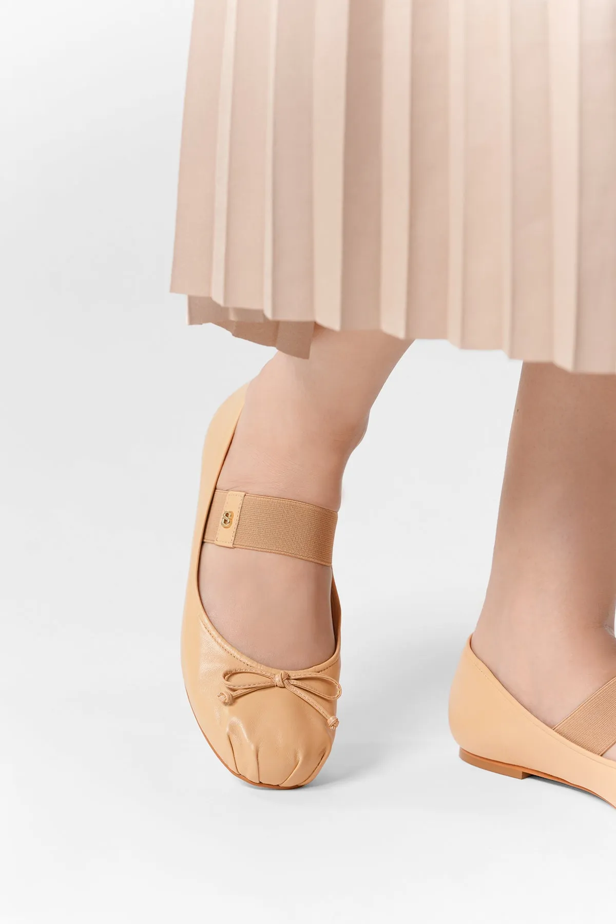 Nara Ballerina Shoes - Beige