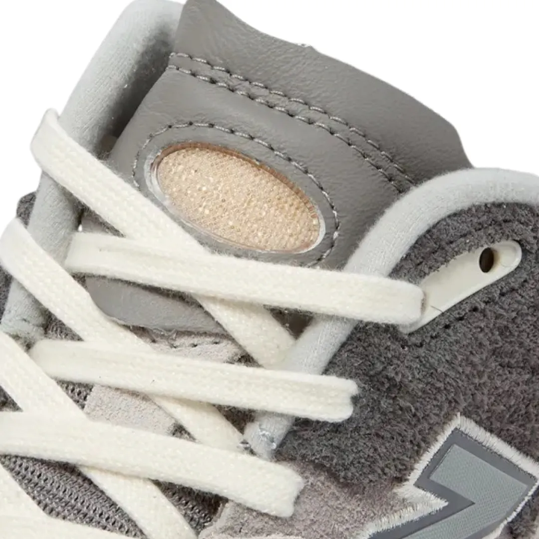 New Balance 2002R Protection Pack Rain Cloud Grey White