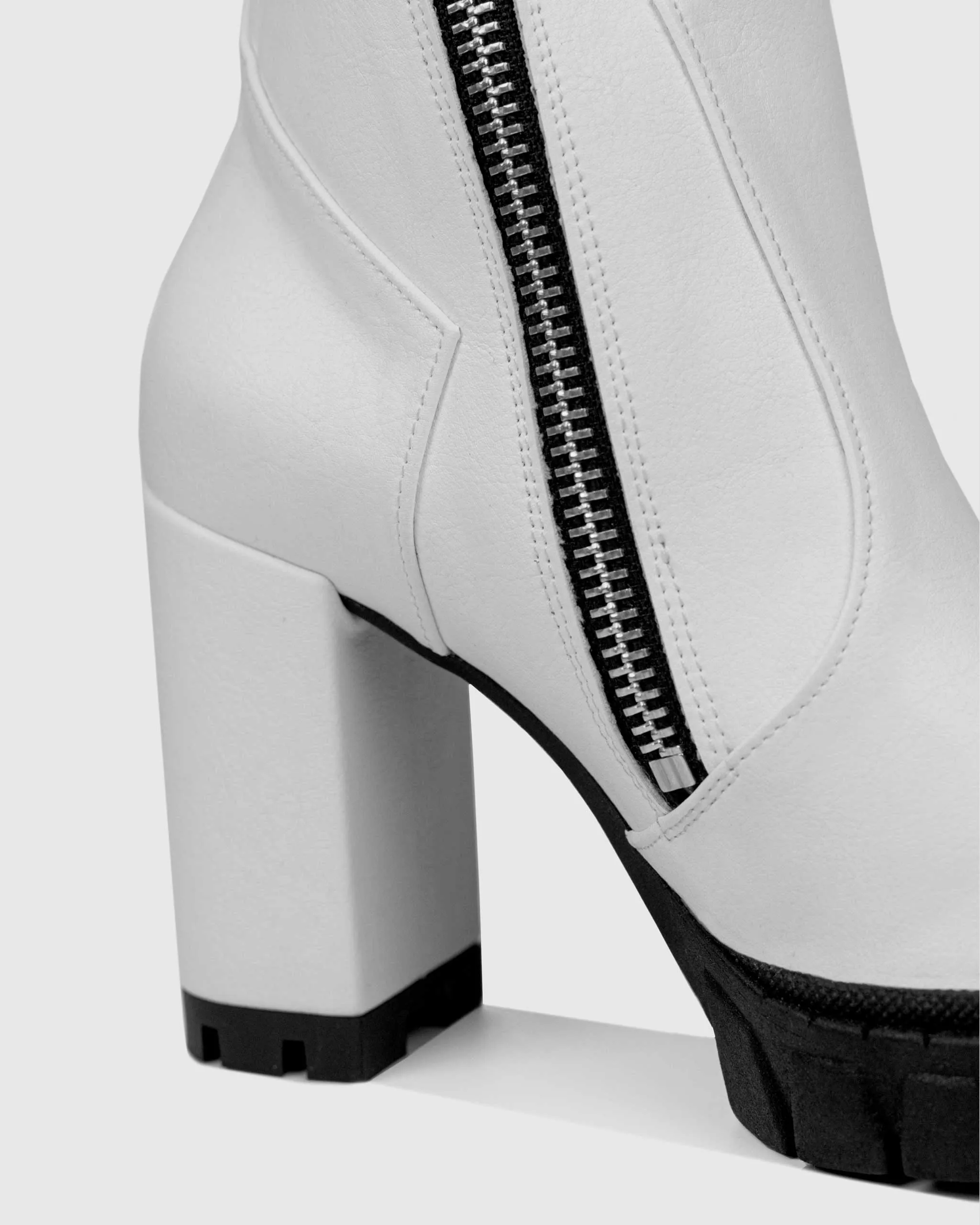 Ritual Boots White Vegea leather ankle boots