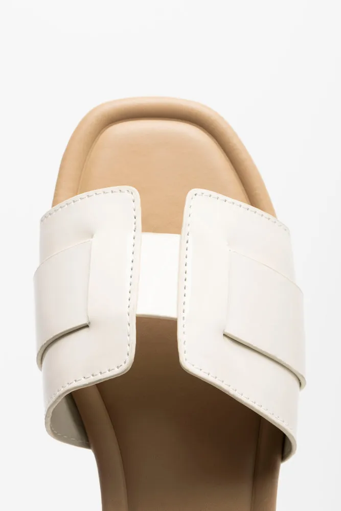 Textured Mule Sandal Cream