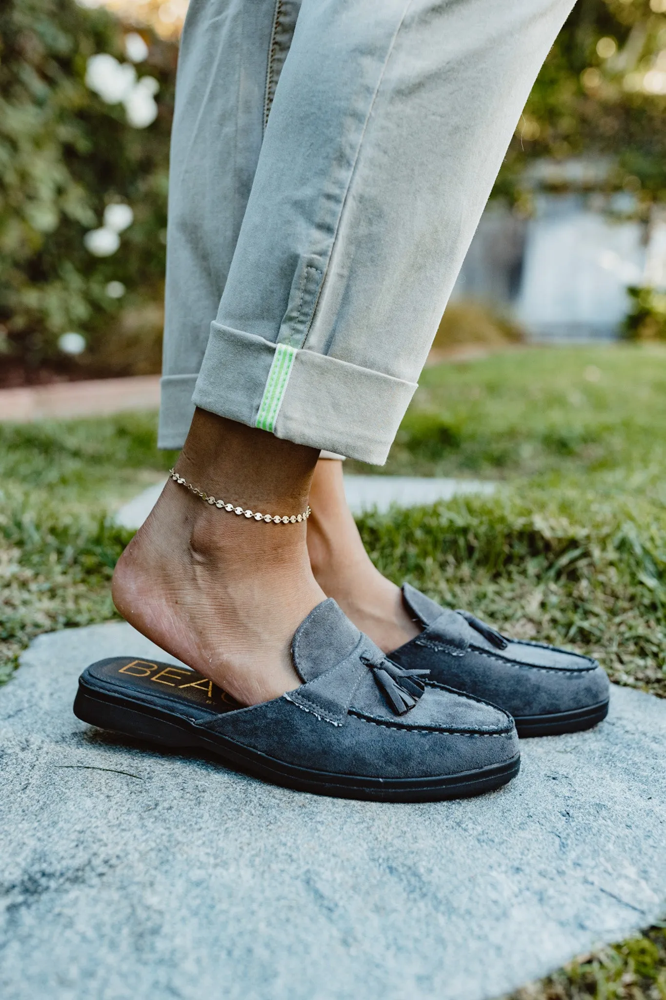 Tyra Loafer Mule (Charcoal)