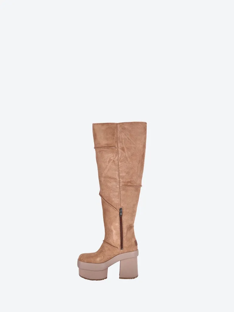 Ugg w new heights platform