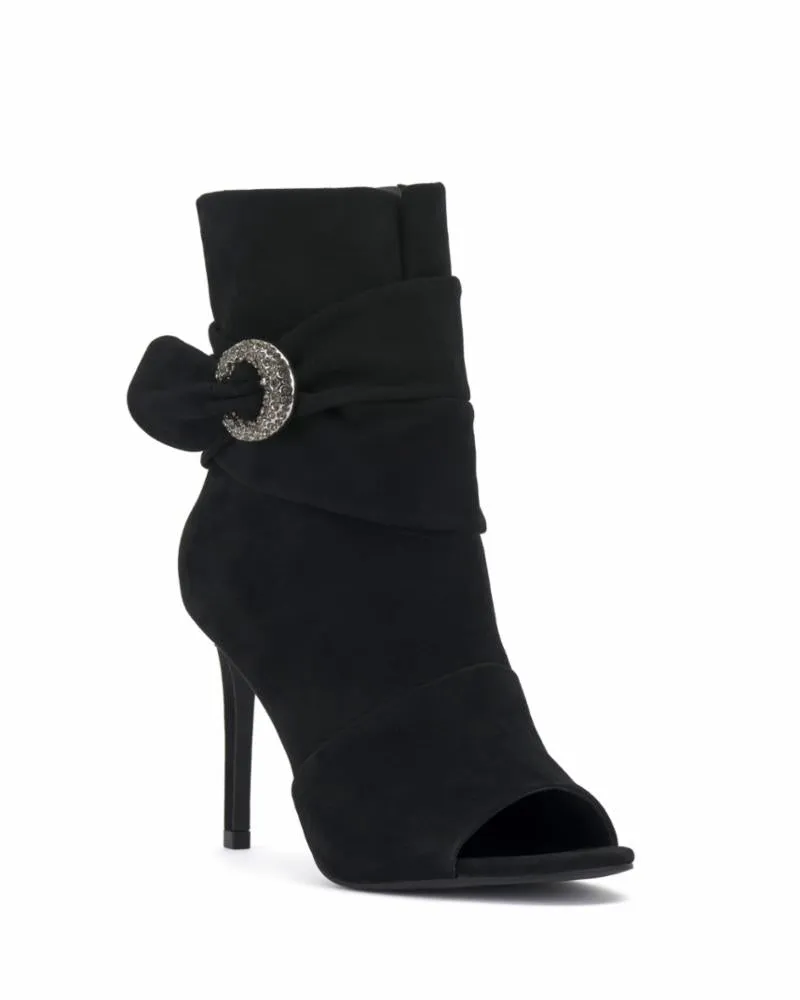 Vince Camuto Women's Antaya Black M