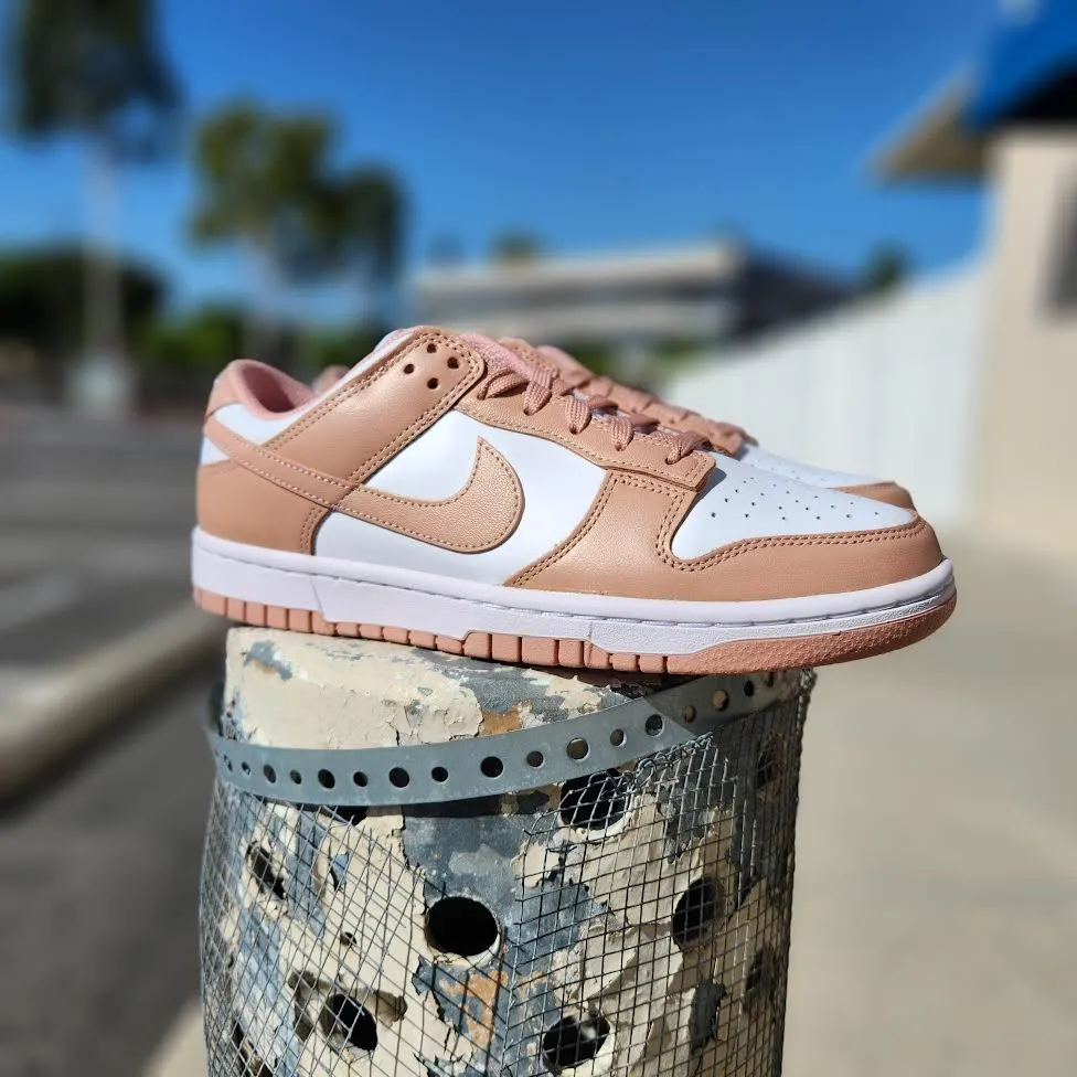 W Nike Dunk Low 'Rose Whisper'