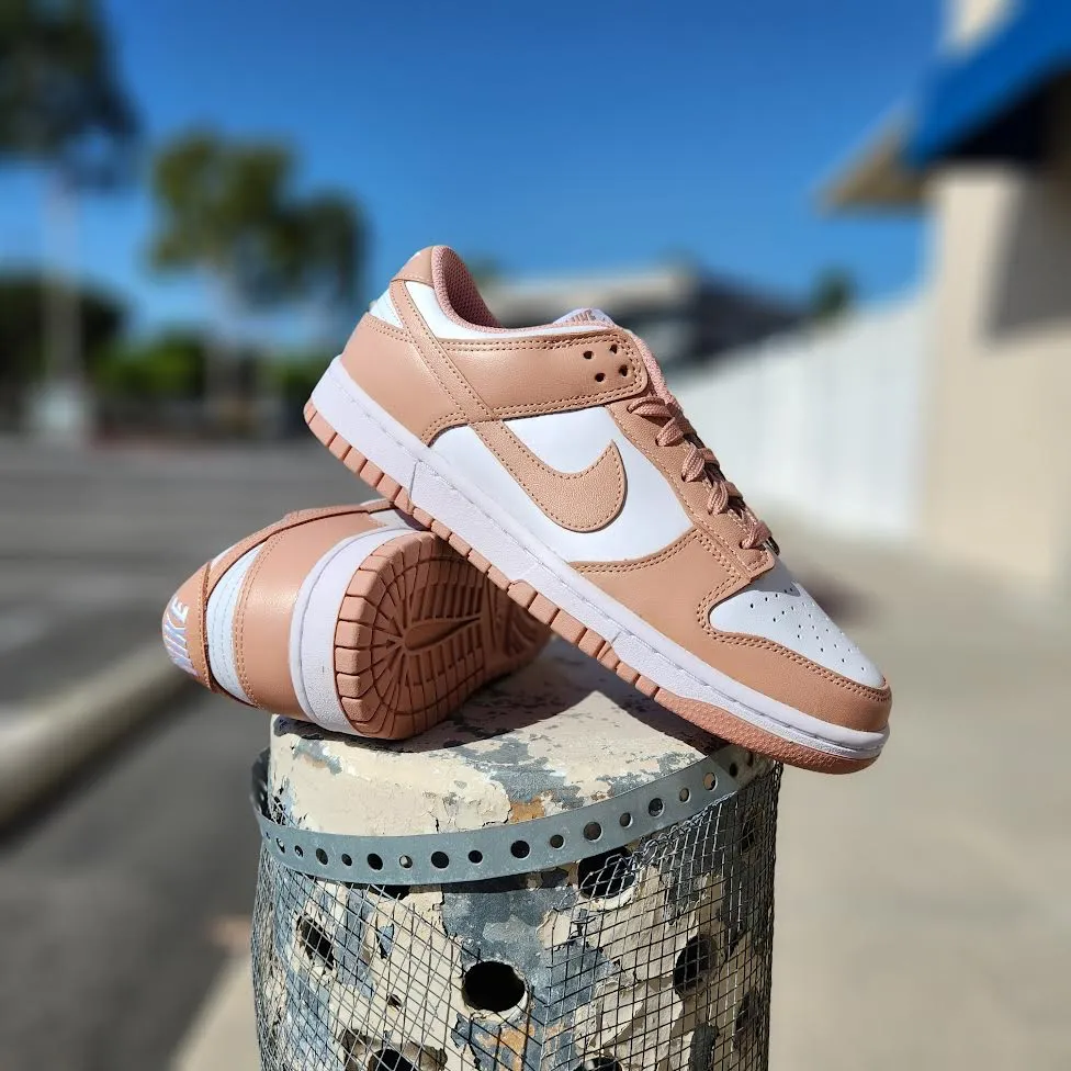 W Nike Dunk Low 'Rose Whisper'